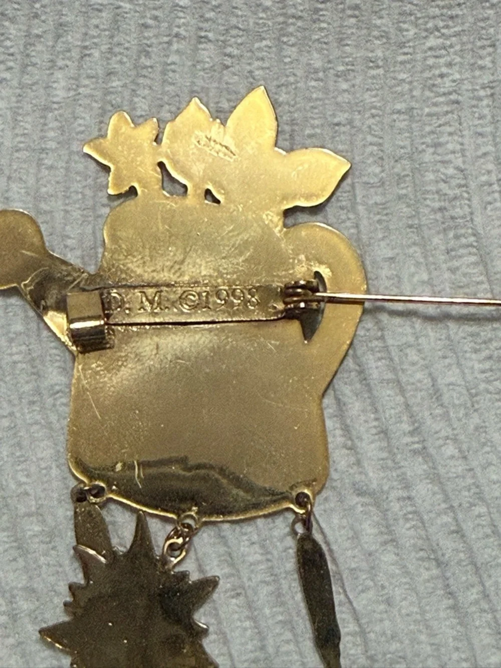 I Love Garden Blue Watering Can Floral Brooch